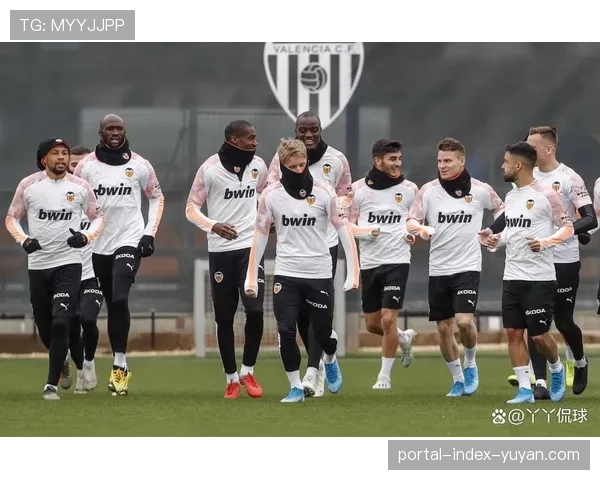 西甲保级大战陷入混战 七队分差仅三分 瓦伦西亚深陷降级区